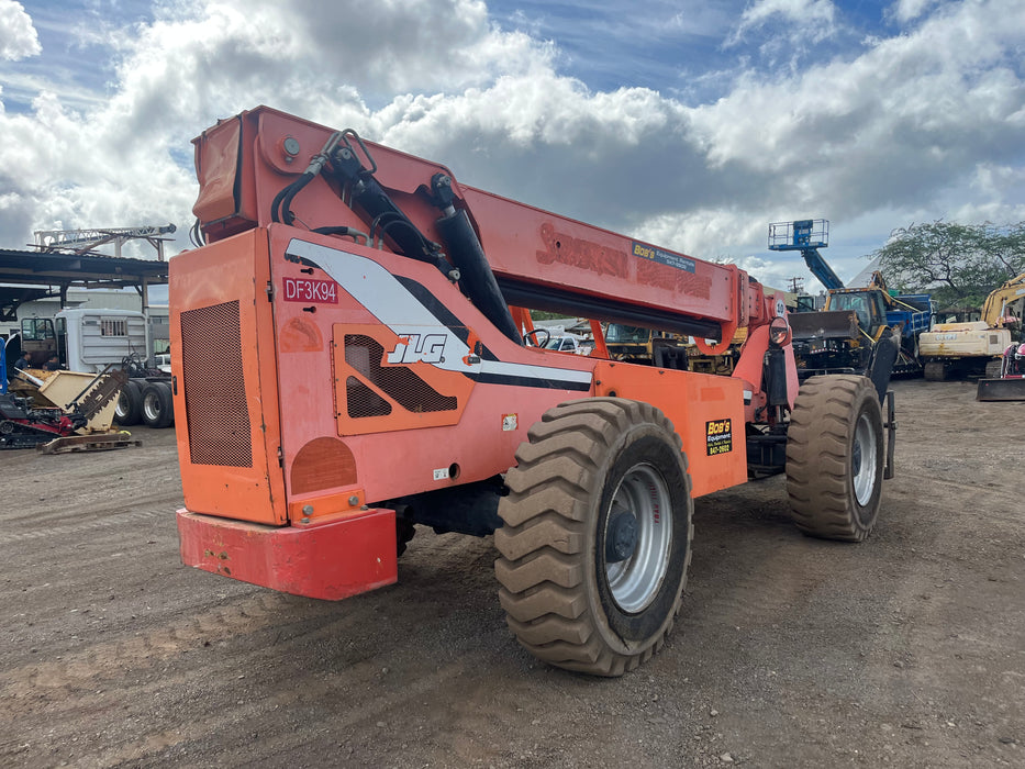 2012 SKYTRAK 10054