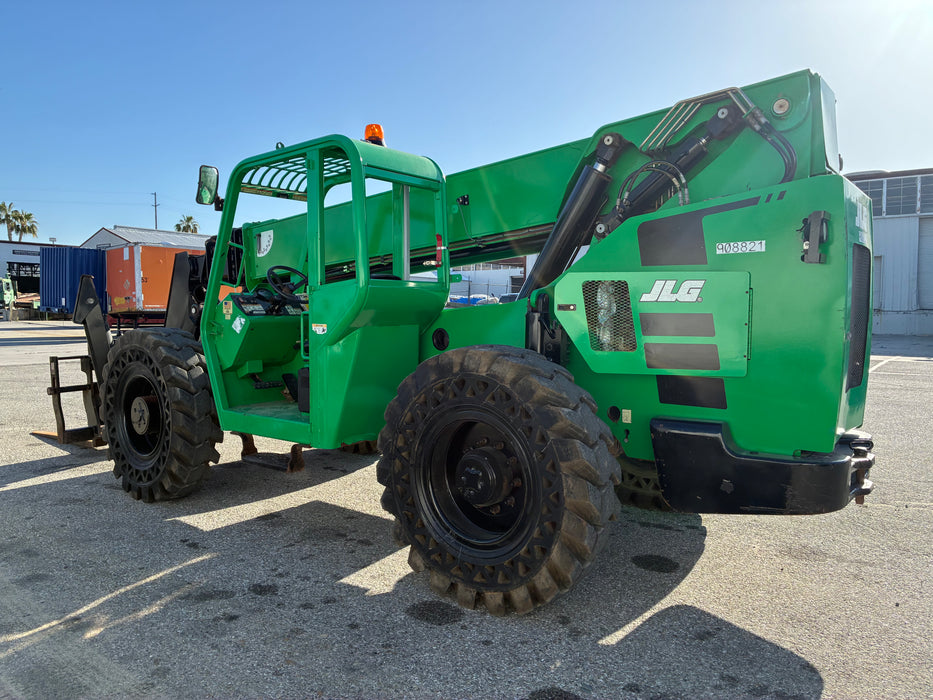 2017 SKYTRAK 10054