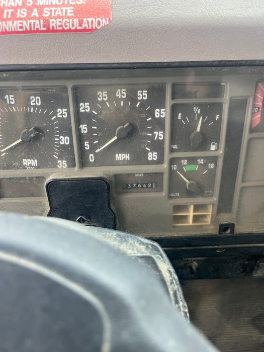 1998 INTERNATIONAL 4700