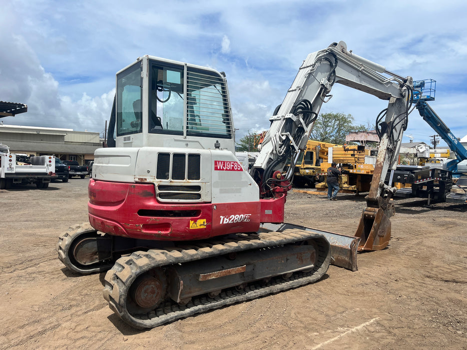 2018 TAKEUCHI TB280FR