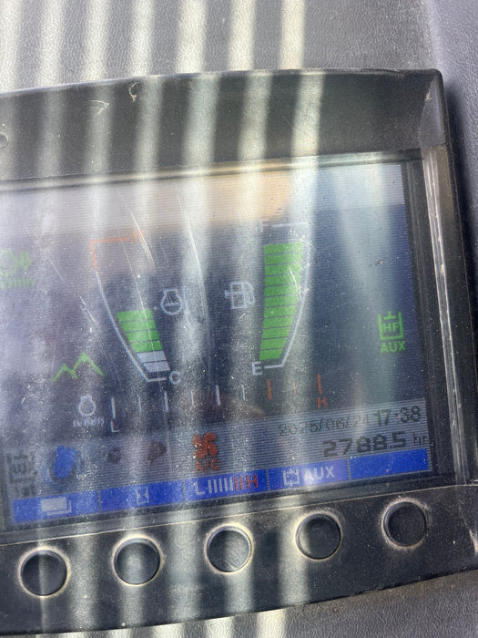 2018 TAKEUCHI TB280FR