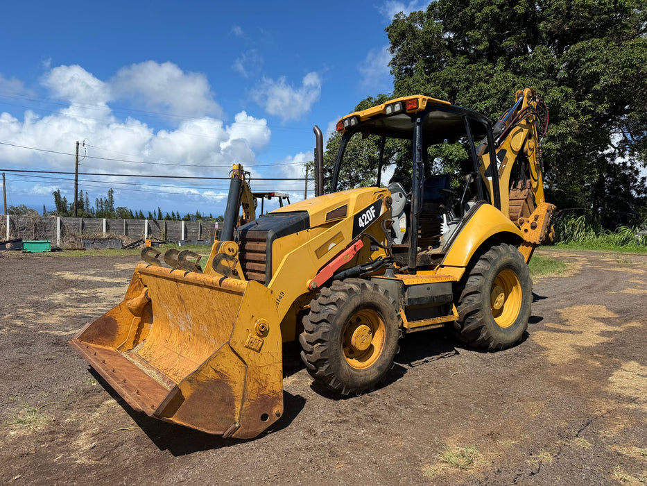INV# 26-47M 2015 Caterpillar 420F (LOCATED ON MAUI)