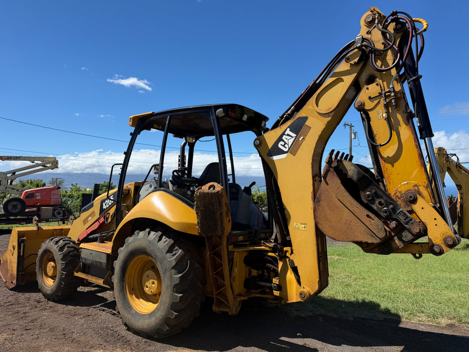 INV# 26-47M 2015 Caterpillar 420F (LOCATED ON MAUI)